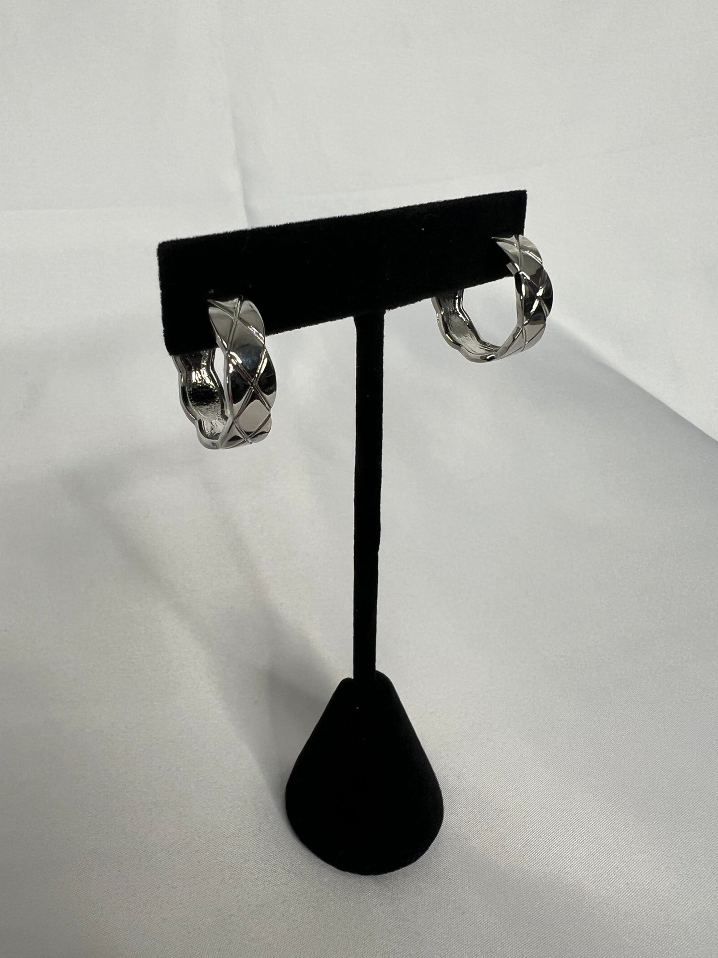 /Silver/ Diamond Design Hoop - Simply Amy